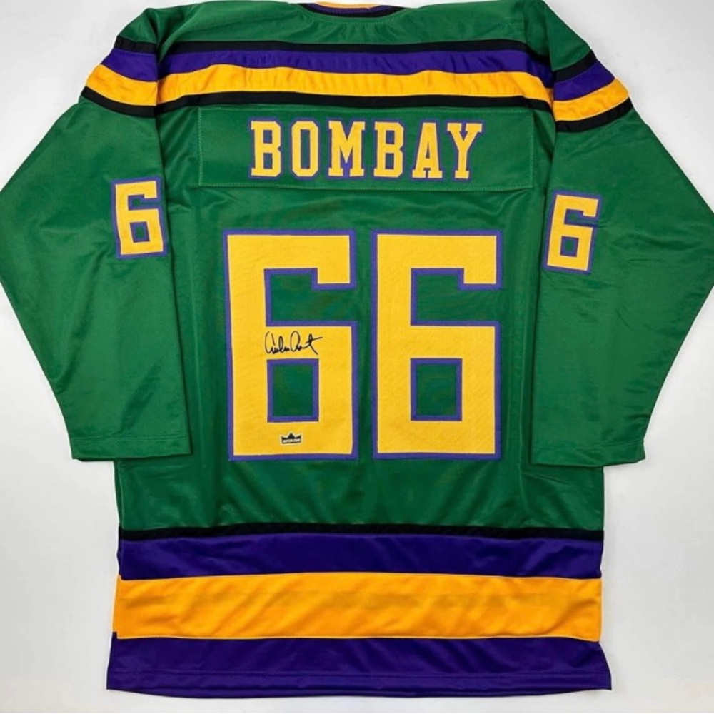 Bombay Hockey Jersey Mighty Ducks Replicated Autographed size XL-NEW